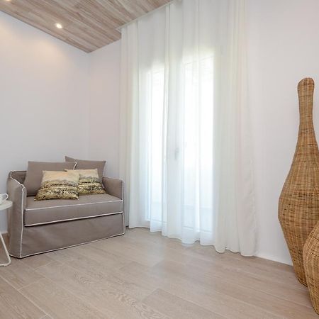 Cyano Suites Naxos City Esterno foto